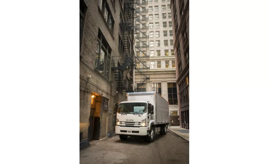 Isuzu F-Series 2018 truck