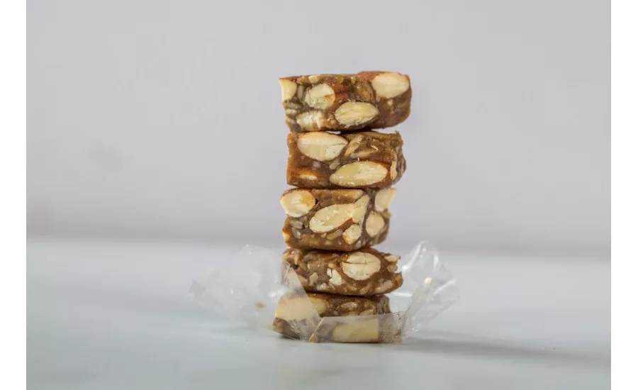 JuliesEdibles_Almonds_0010.jpg