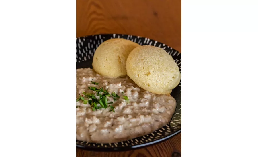 biscuits and grits