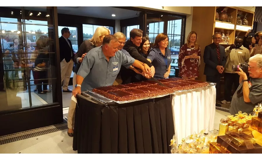 Sanders grand re-opening, Clinton Twp.