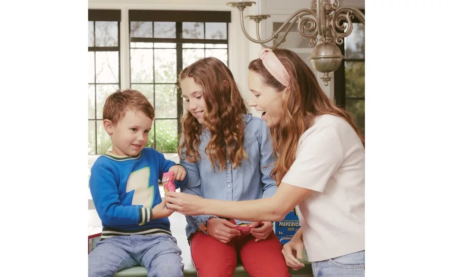 Mavericks Snacks wins 2020 SF&WB Best New Healthy School Snack honors