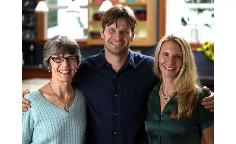 PARTNERS crackers, founding family